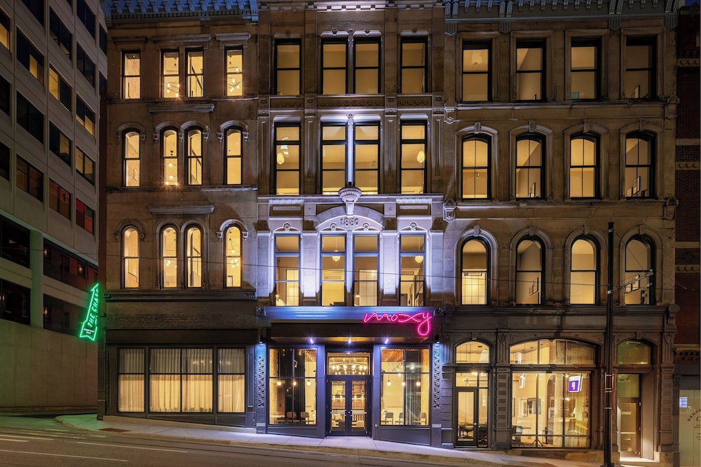 Moxy Cincinnati Downtown - photo 60
