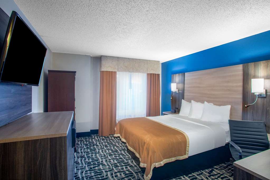 Baymont by Wyndham Branson On the Strip - photo 33