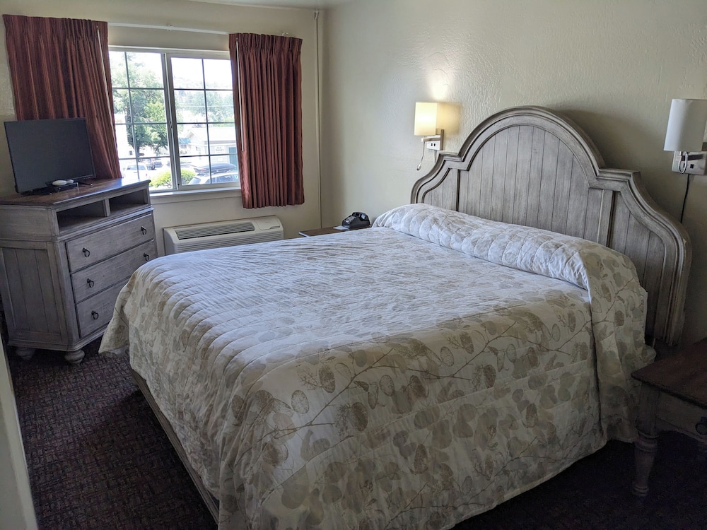 Hi Lo Motel Cafe and RV Park - photo 17