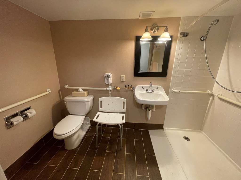 Best Western Plus Waterville Grand Hotel - photo 22