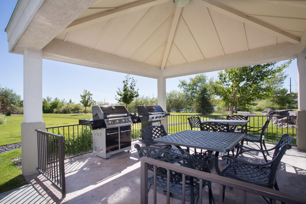 Candlewood Suites Idaho Falls by IHG - photo 26