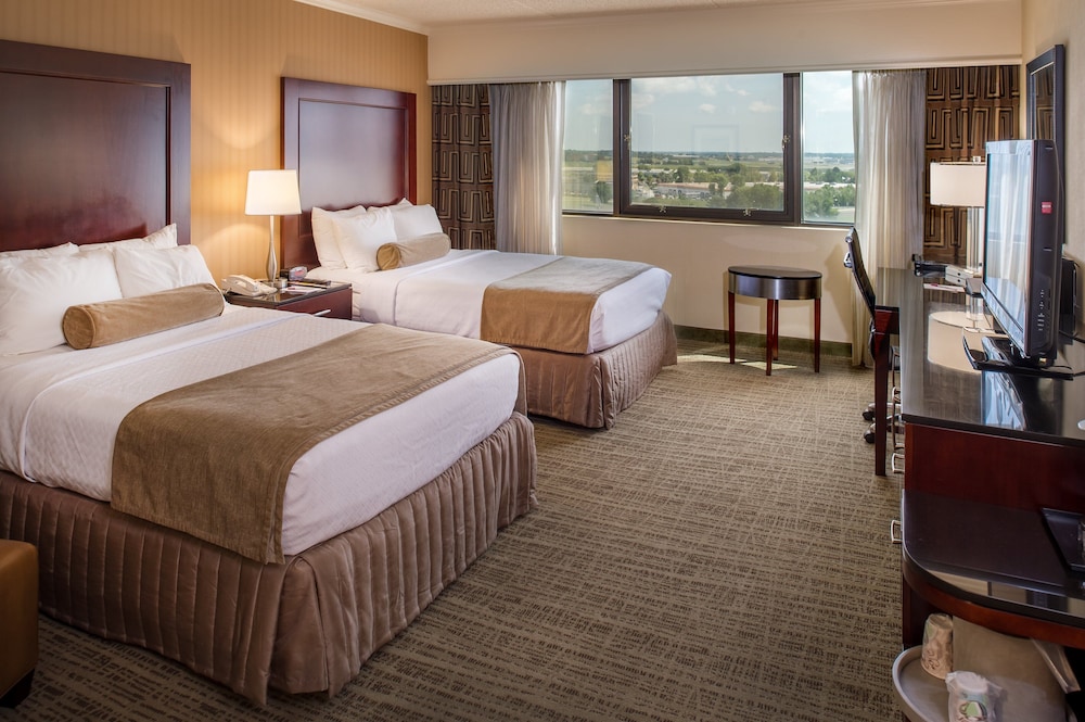 Crowne Plaza St. Louis Airport by IHG - photo 14