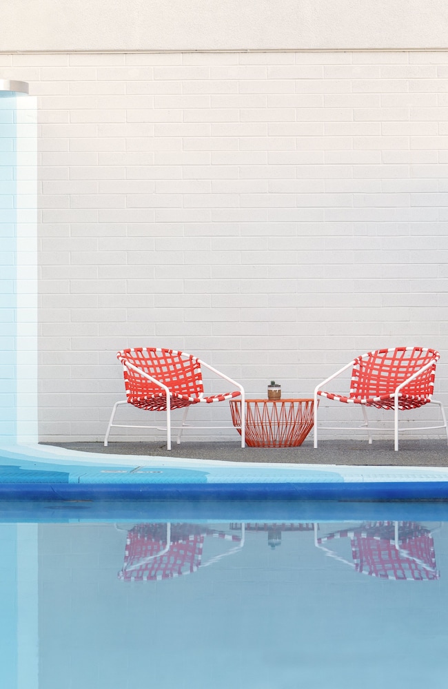 Dr. Wilkinson's Backyard Resort and Mineral Springs a Member of Design Hotels - photo 18