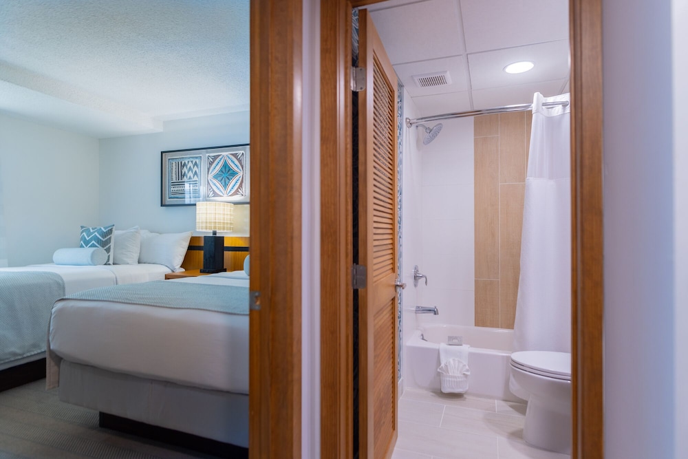 Regal Plaza Beach Resort - photo 4