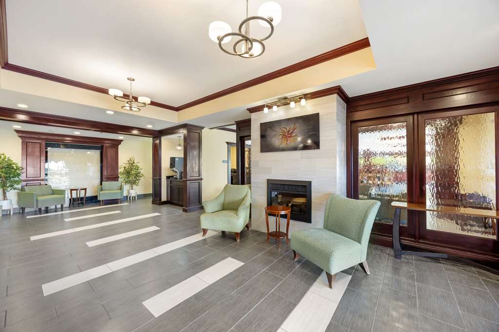 Best Western Plus Pratt - photo 4