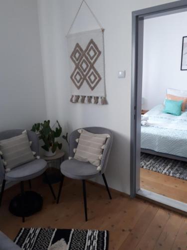 Cozy Town Center Retreat — Komarno — photo 3