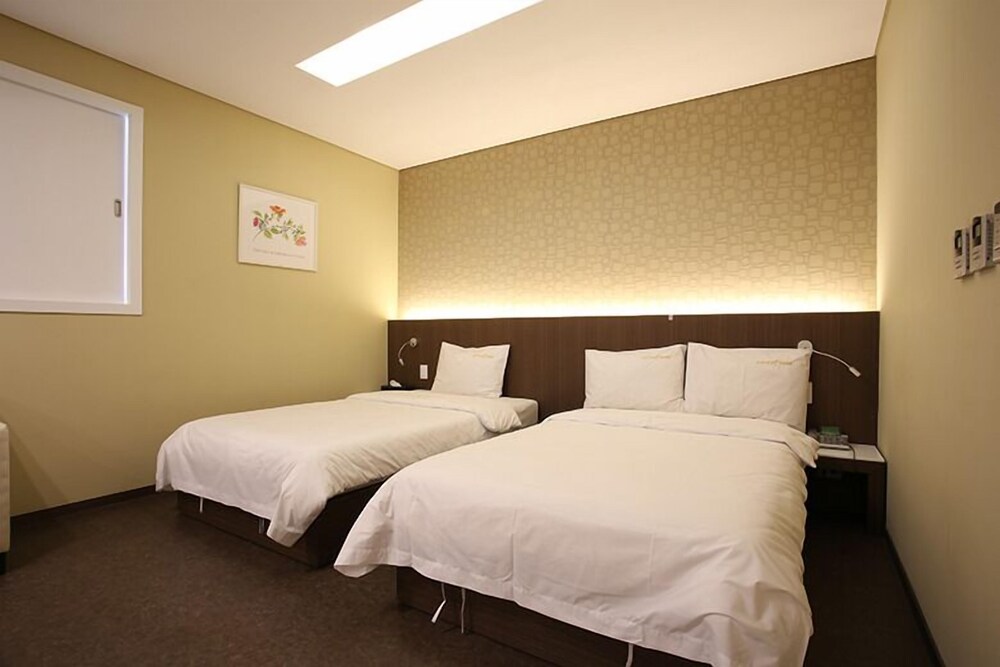 Zzam Hotel — Osan — photo 5