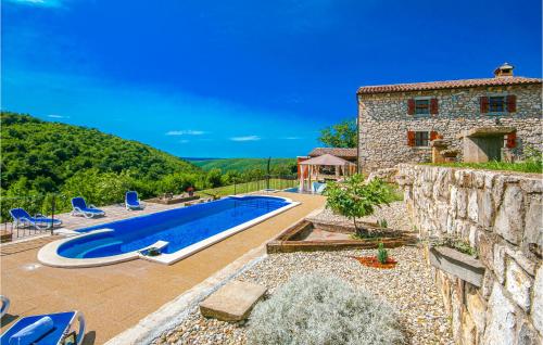 2 Bedroom Beautiful Home In Labin — 4-Star Luxury Hotel in Labin, Croatia