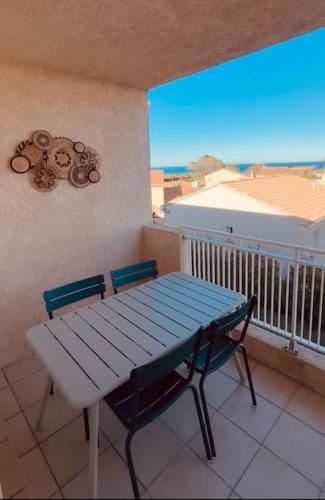 Charmant T2 Renove Avec Vue Mer — Cervione