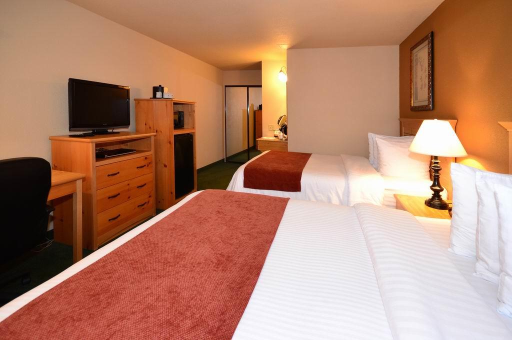 Best Western Plus Hartford Lodge - photo 11