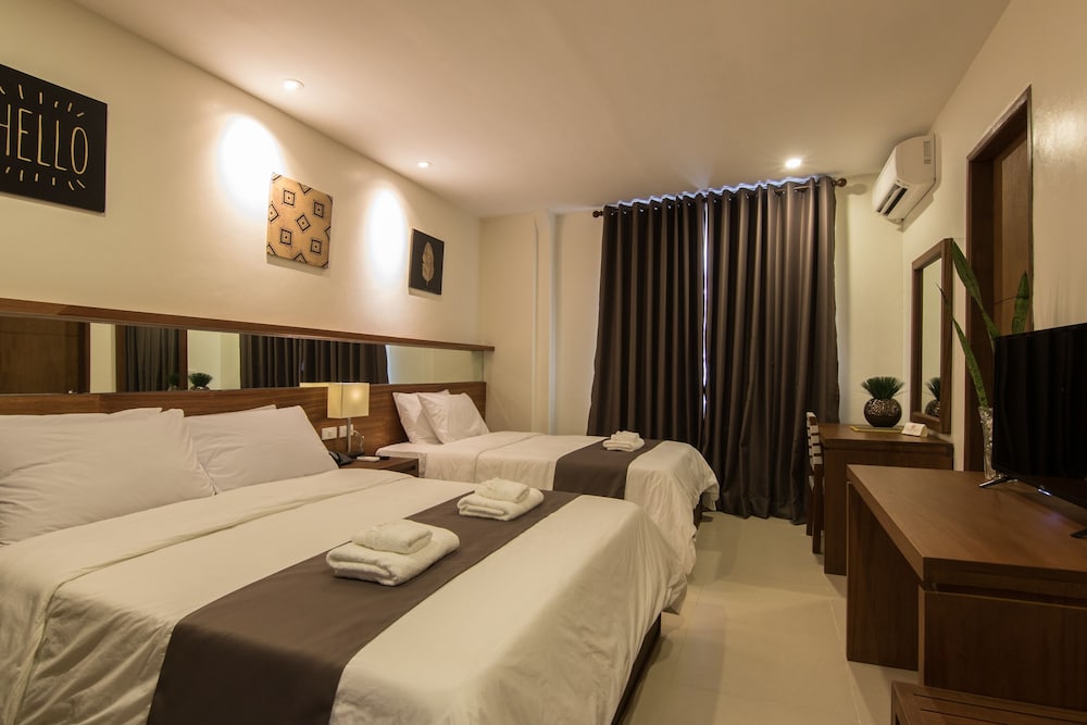 Primea Hotel — hotel in Borongan