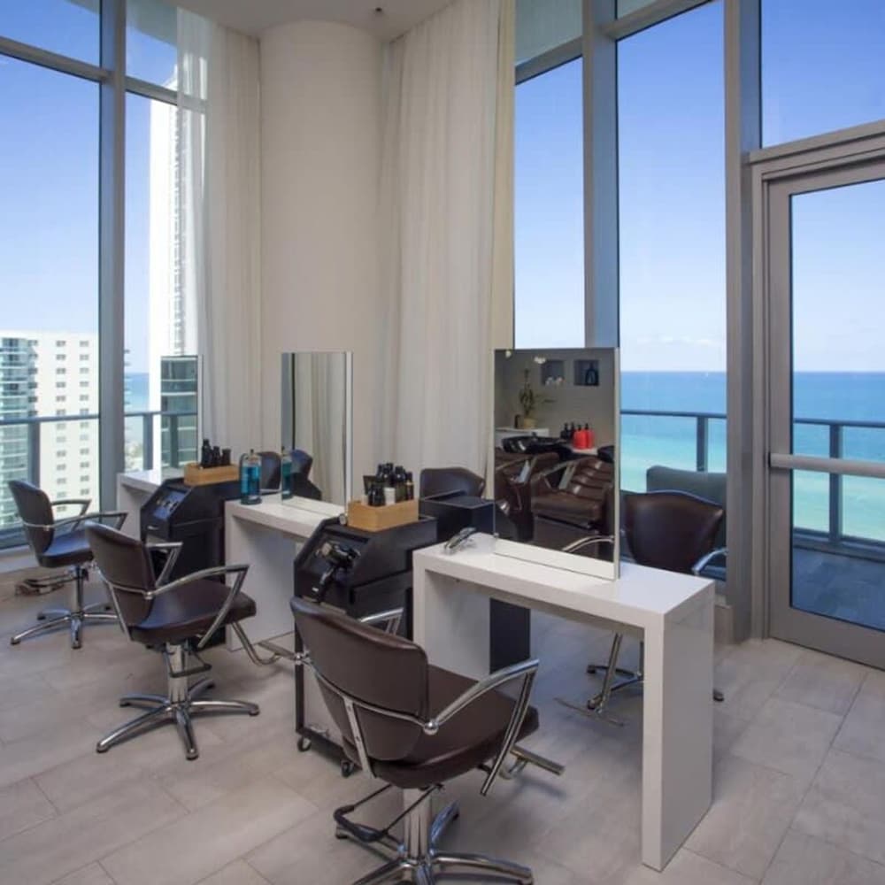 Luxe Stay at Hyde Resort oceanfront Amenities - photo 58