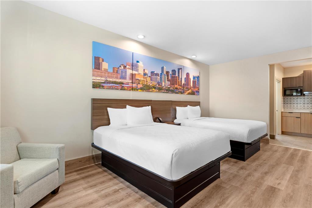 Clarion Pointe Spring Houston North - photo 13