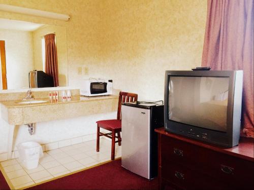 Red Carpet Inn Duncannon - photo 2