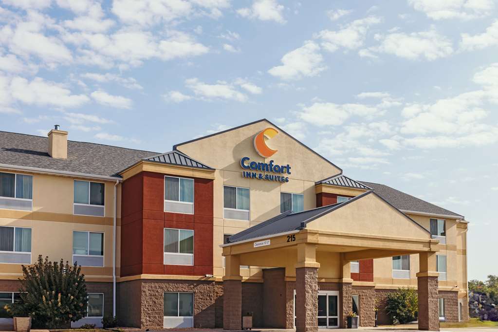 Comfort Inn & Suites Ankeny Des Moines - photo 18