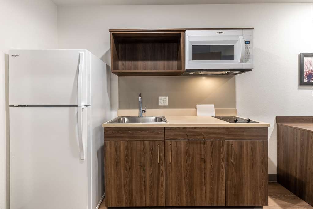 Extended Stay America Suites Minneapolis Fridley - photo 18