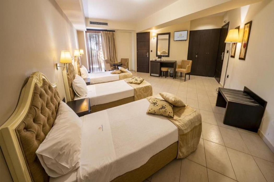 Amalias Hotel — hotel in Amaliada