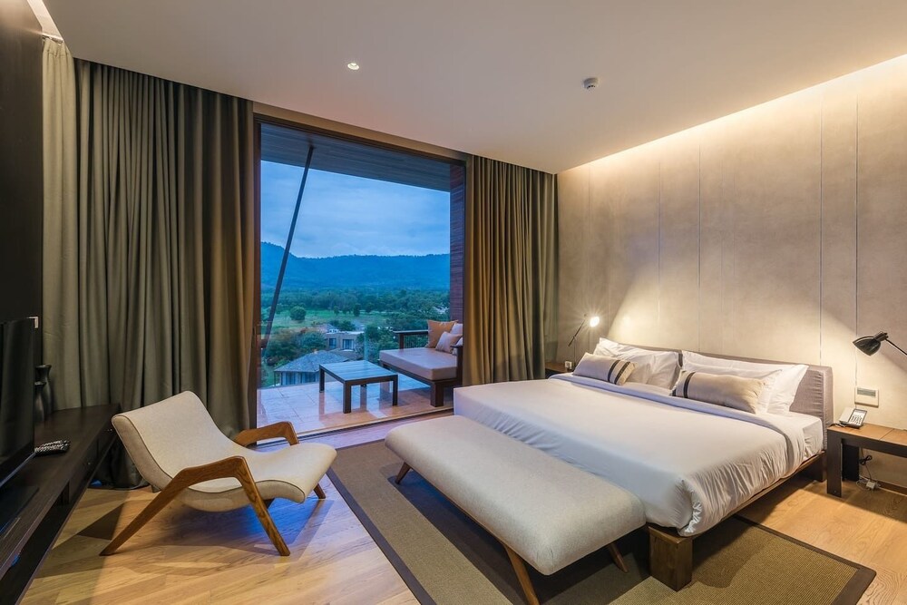 Atta 2 bd Suite OR Pool Penthouse — Pak Chong — photo 3