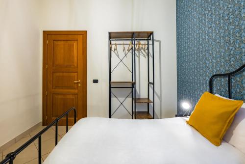 Toledo Bright Apartment by Wonderful Italy — 4-Star Luxury Hotel in Naples, Italy