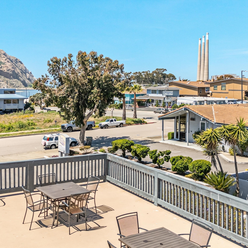 Pacific Shores Inn - photo 59