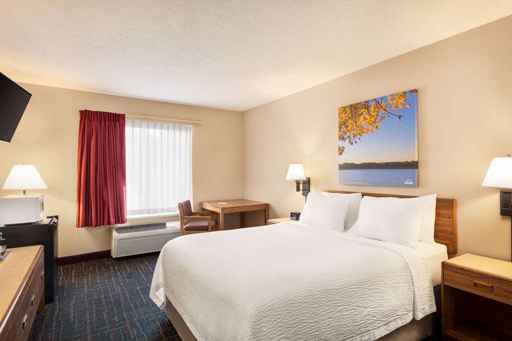 Days Inn by Wyndham Hurley - photo 23