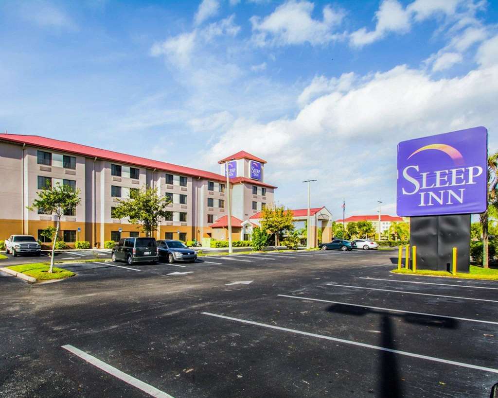 Sleep Inn Fort Pierce I 95 in Fort Pierce, United States