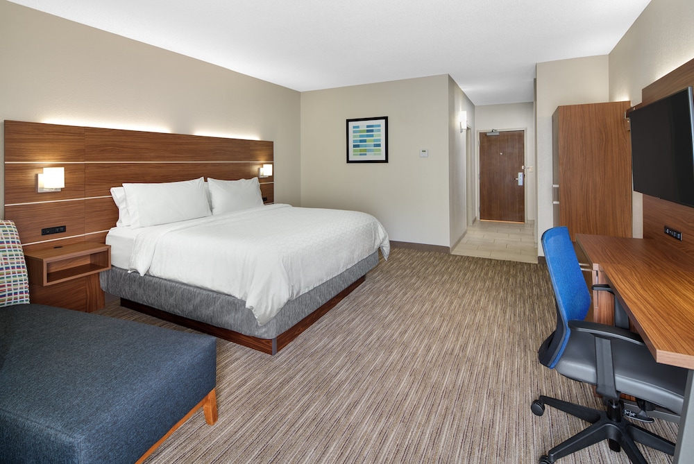Holiday Inn Express Statesboro by IHG - photo 14