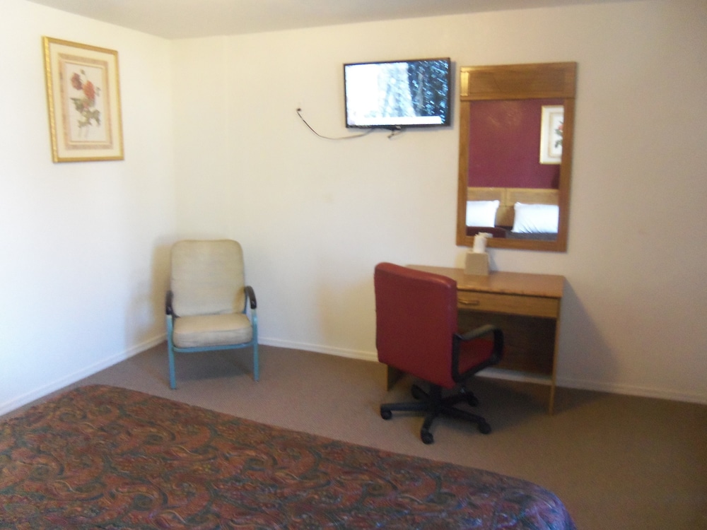 Super 54 Inn - photo 15
