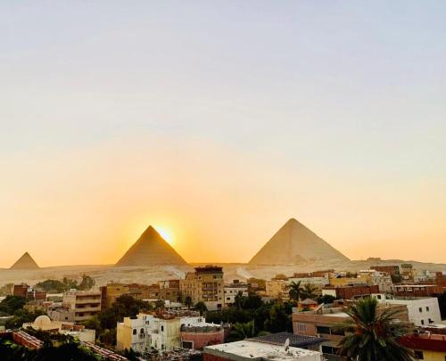 Loay Pyramids View