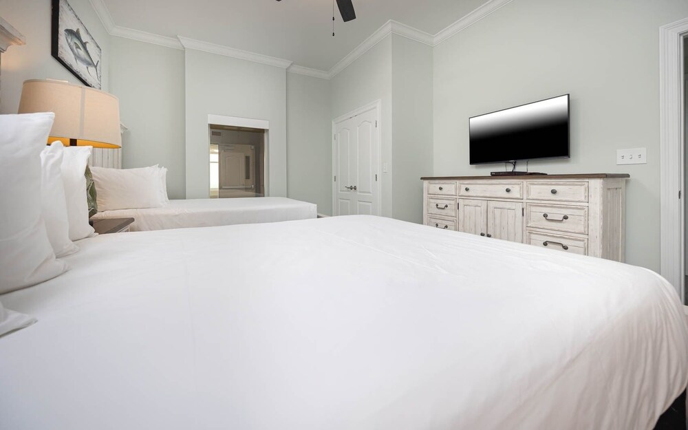 Phoenix Gulf Towers 1407 3 Bedroom Condo by RedAwning - photo 8