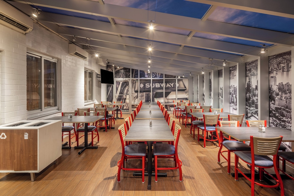 Holiday Inn Express New York City Times Square by IHG - photo 33