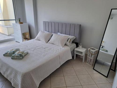 Hestia Airport House Artemis — 4-Star Luxury Hotel in Artemida, Greece
