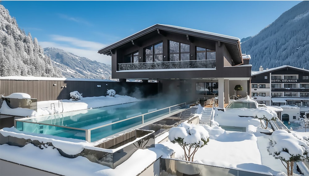 Neuhaus Zillertal Resort — 4-Star Luxury Hotel in Mayrhofen, Austria