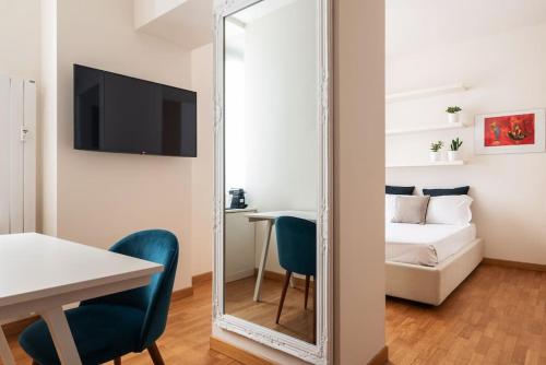 Studio Apartment Brera — 4-Star Luxury Hotel in Milan, Italy