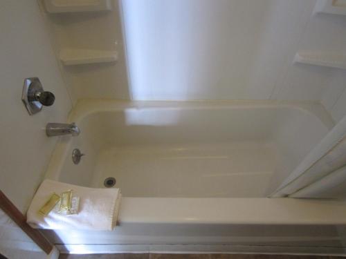 Cloud 9 Motel - photo 8