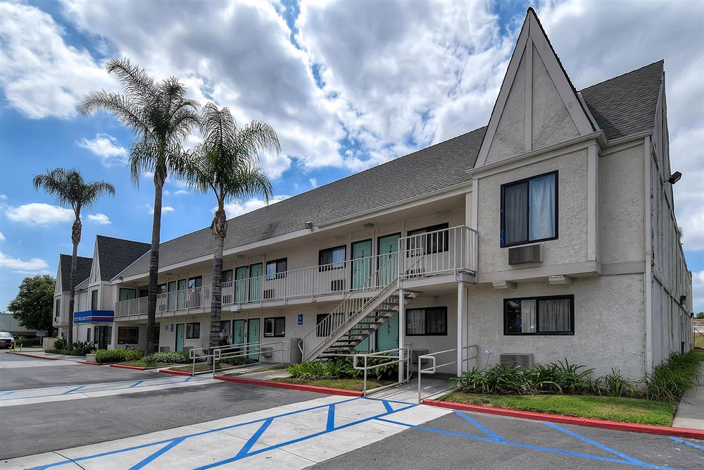 Motel 6 Anaheim Stadium Orange in Orange, United States