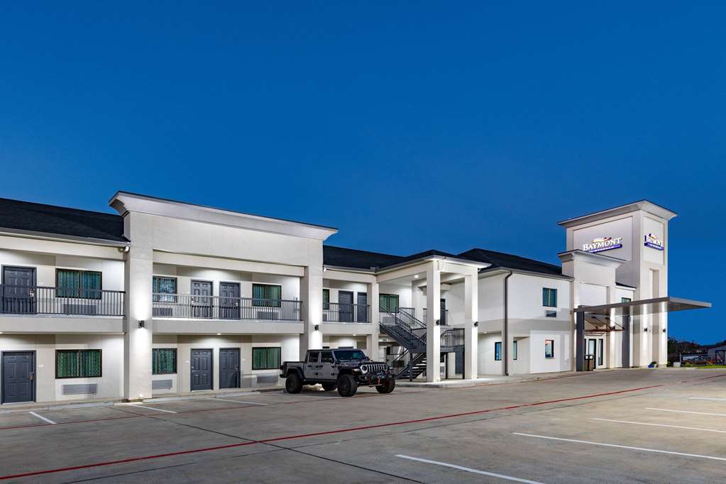 Baymont by Wyndham Freeport Texas - photo 4