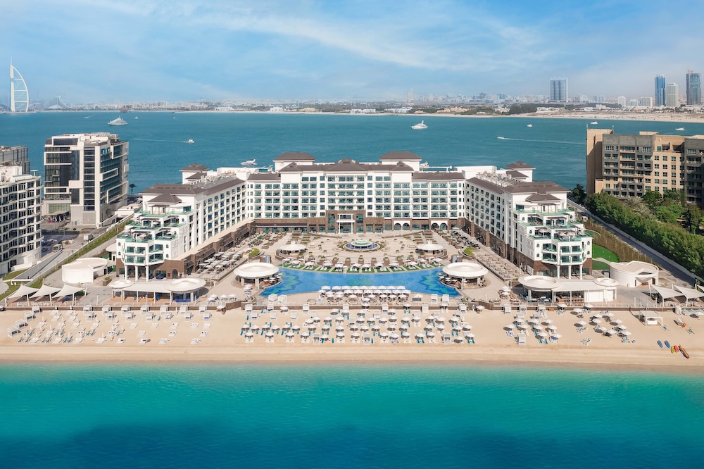Taj Exotica Resort & Spa The Palm Dubai — 5-Star Luxury Hotel in Dubai, United Arab Emirates