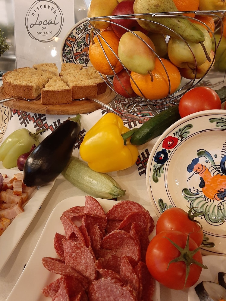 מזון ומשקאות