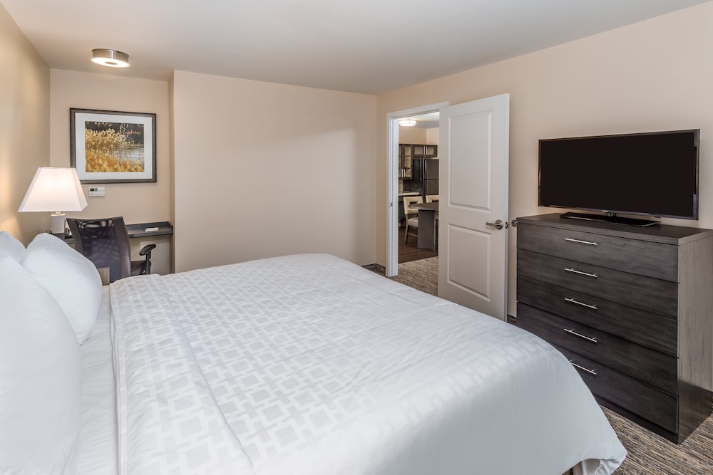 Candlewood Suites Bensalem Philadelphia Area by IHG - photo 15