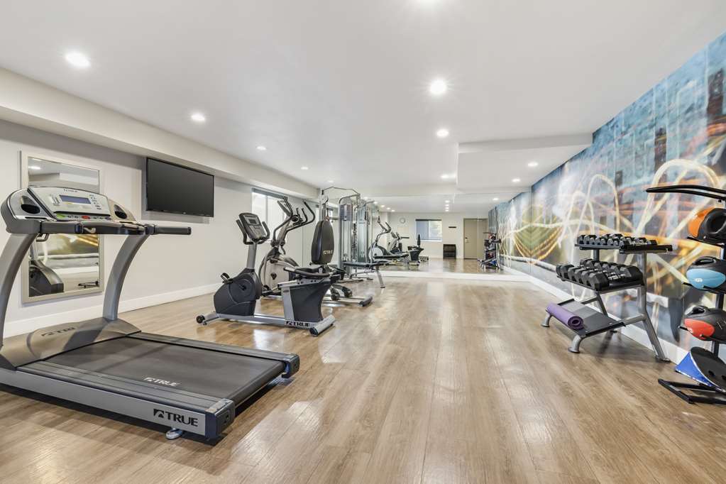 Best Western Carlsbad by the Sea - photo 7