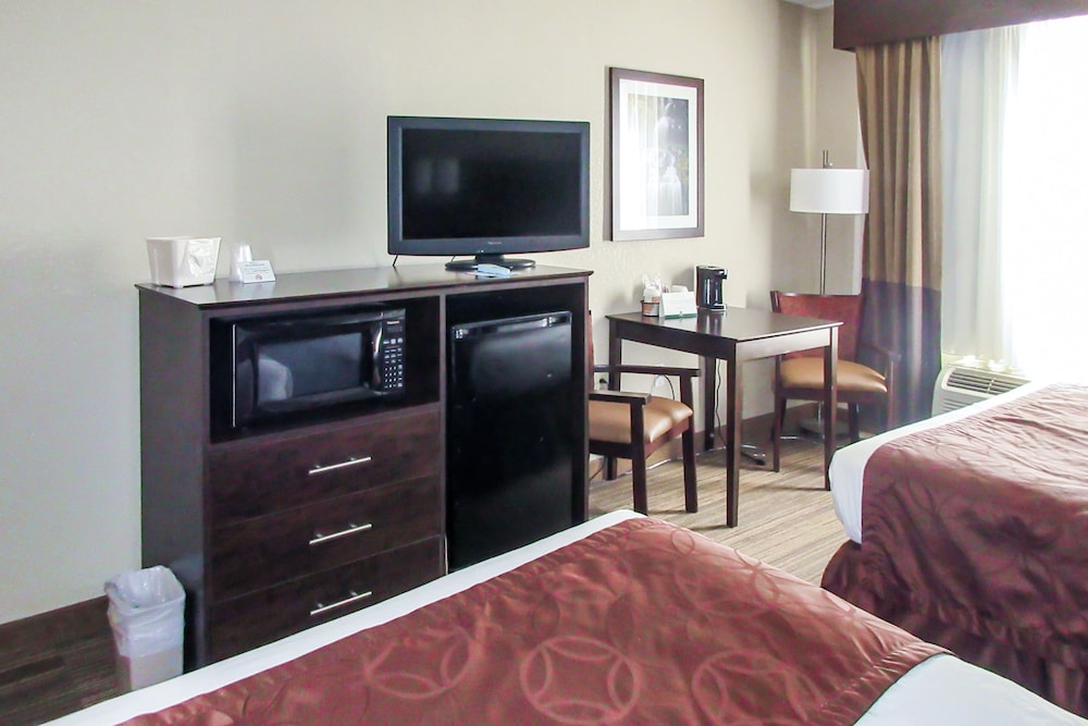 Quality Inn Radford West Blacksburg I 81 - photo 11