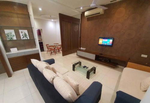 Cozyhouse 4Room 4Bath Room 8Pax@Near Bm Icon City in Bukit Mertajam, Malaysia