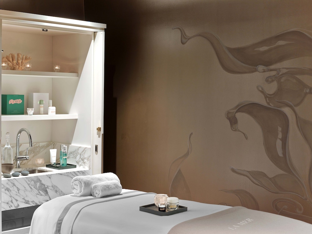 Baccarat Hotel and Residences New York - photo 46