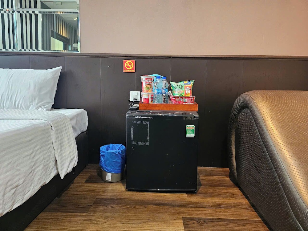 Pink Hotel - carbon neutral hotel in Da Nang