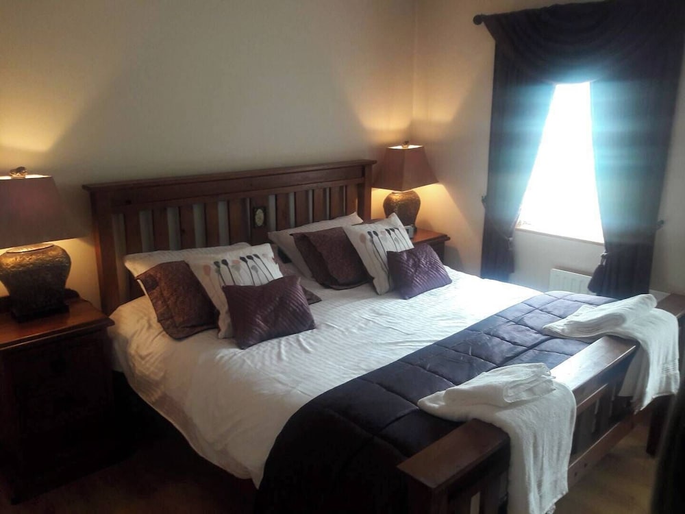 Carndonagh 3 bedrooms Sleeps 6 7 Garden