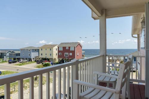 40 East Peach Bound by Oak Island Accommodations - photo 9