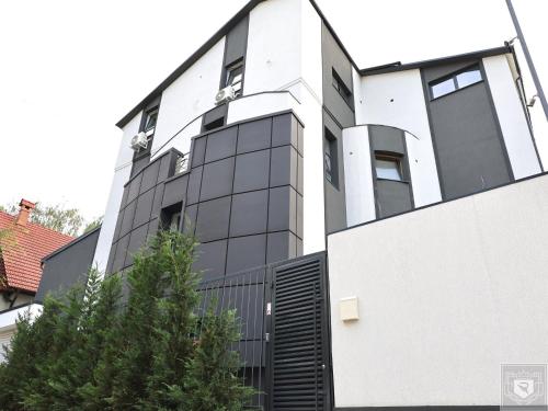 RentHouse Apart Hotel Room #9 in Chisinau, Moldova