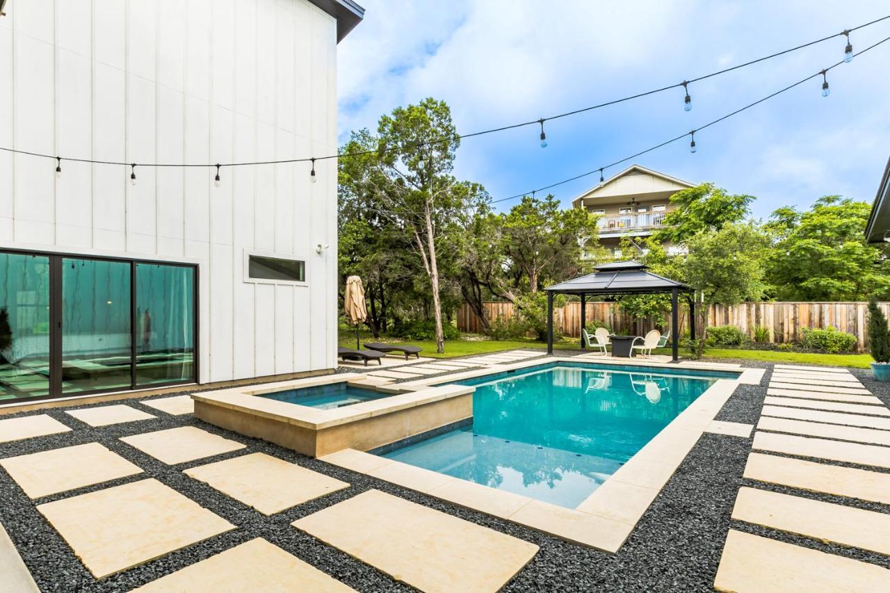 Serene Austin Stunner - last minute hotel in Austin