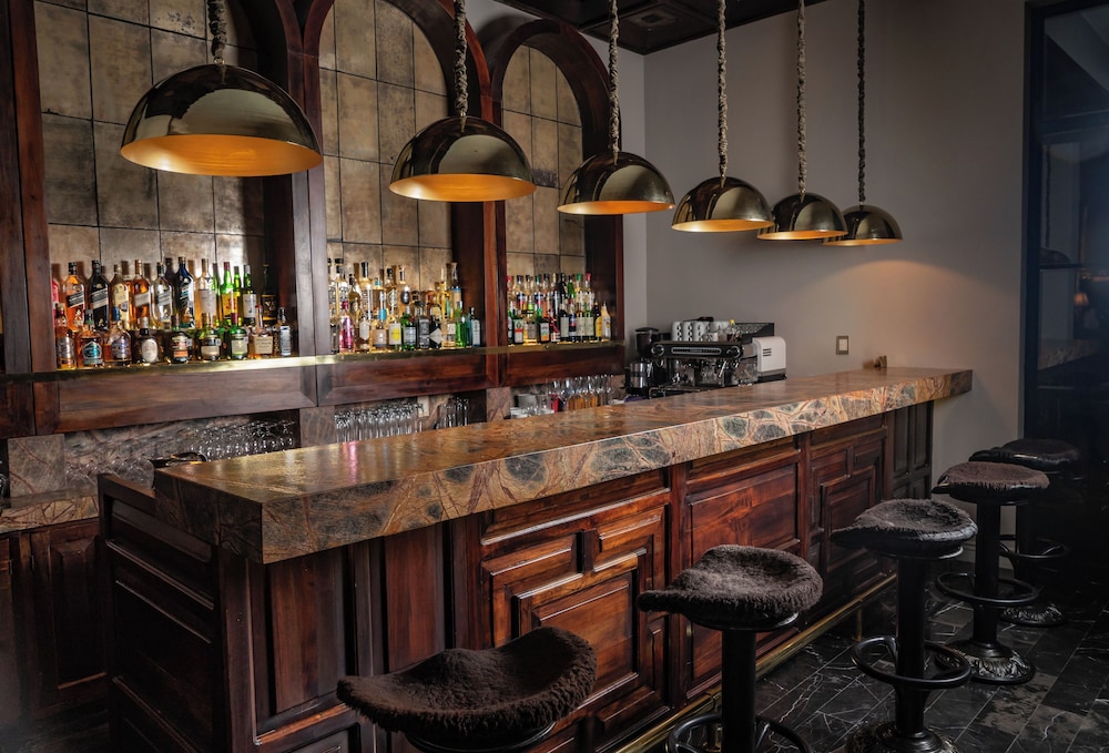 Snack bar